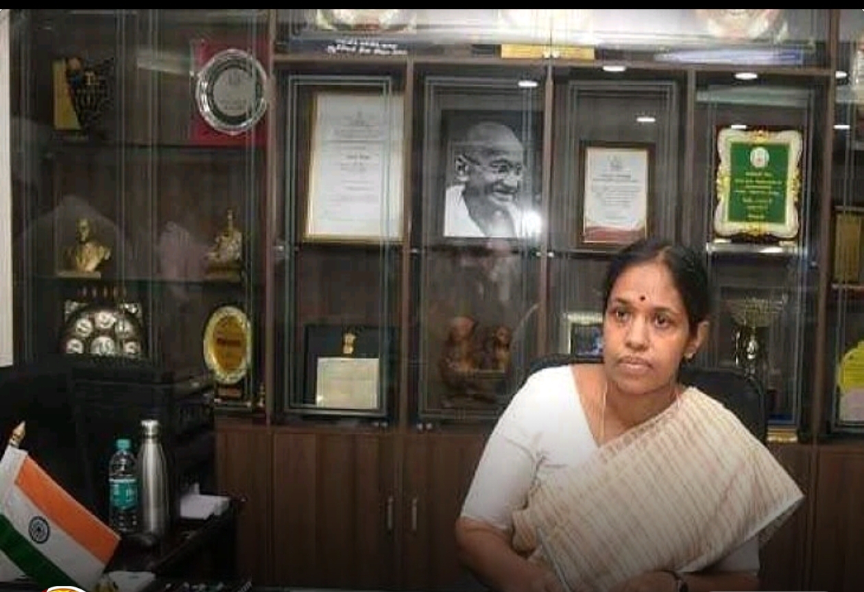 முதல்வர் மருந்தக்கத்திற்க்குவிண்ணப்பிக்கலாம்
