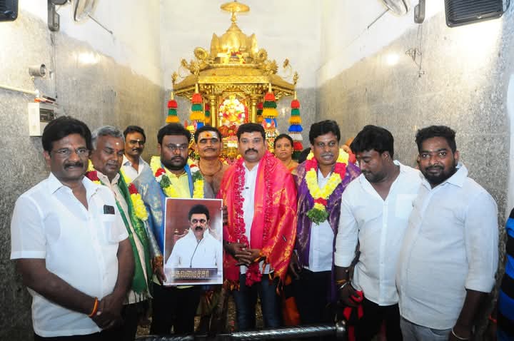 தமிழக முதல்வர் பிறந்தநாள் வழிபாடு